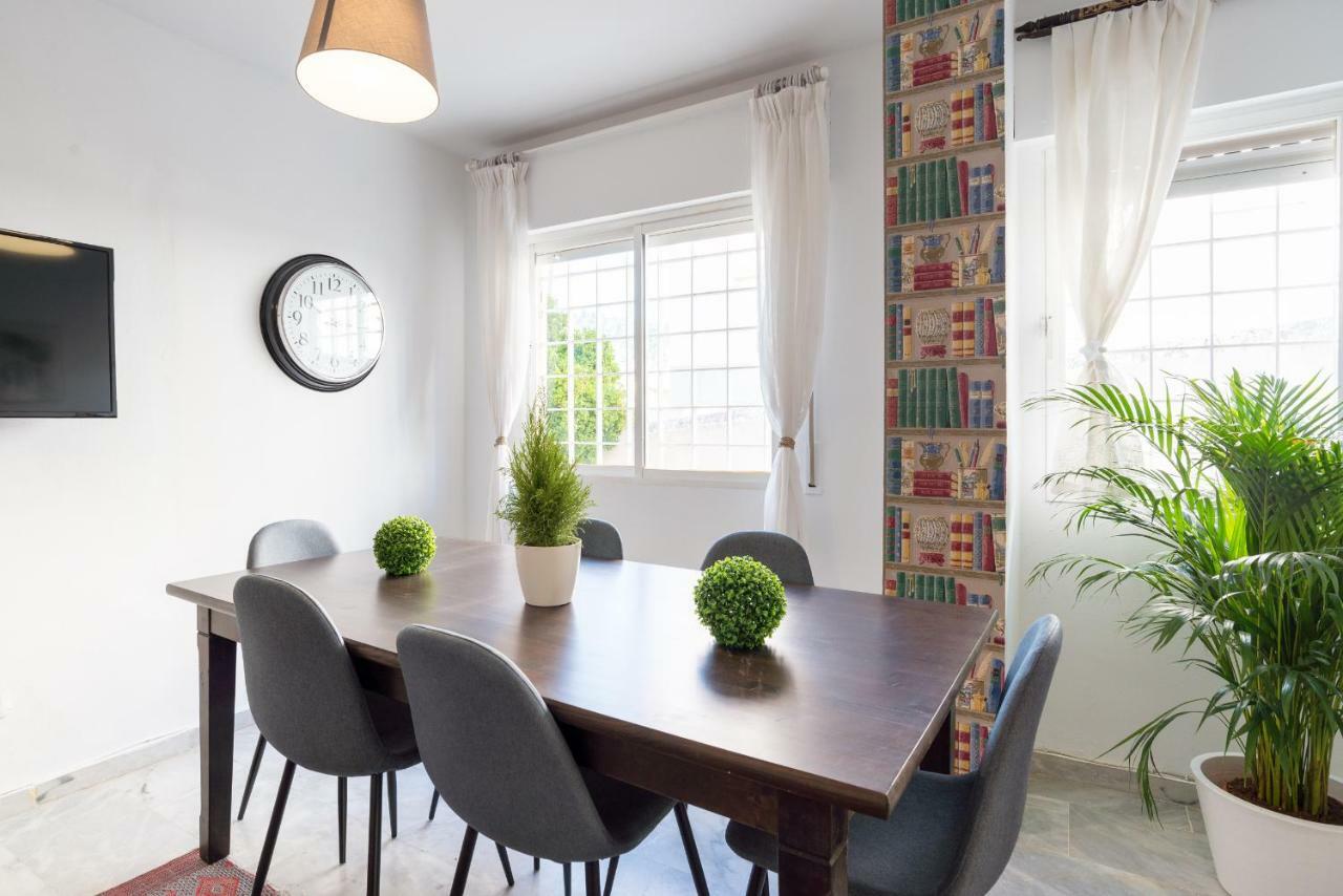 Ambb-Private Patio-Steps Away From Old Town Apartment Malaga Ngoại thất bức ảnh