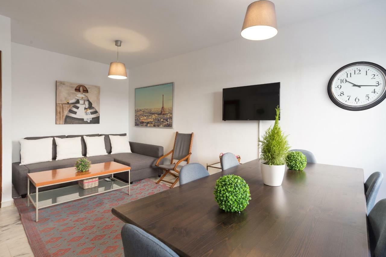 Ambb-Private Patio-Steps Away From Old Town Apartment Malaga Ngoại thất bức ảnh