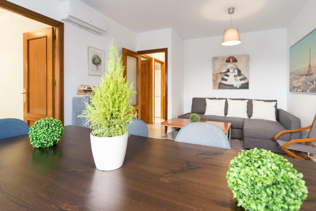 Ambb-Private Patio-Steps Away From Old Town Apartment Malaga Ngoại thất bức ảnh